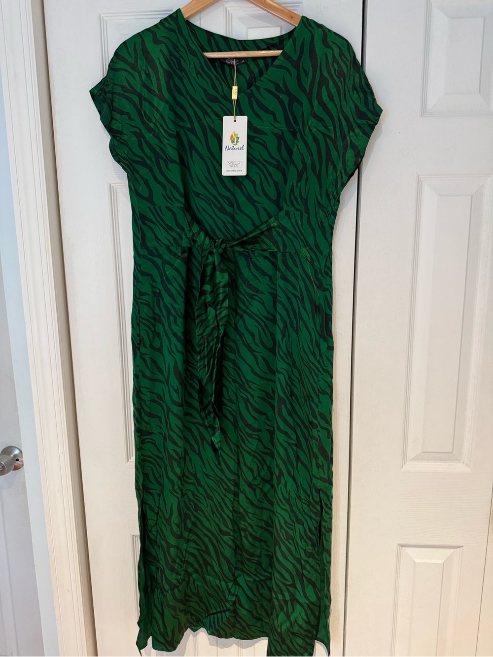 New With Tags Cherie green zebra print midi dress